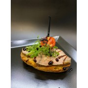 Брускетта з телятиною та соусом Vitello Tonnato 
